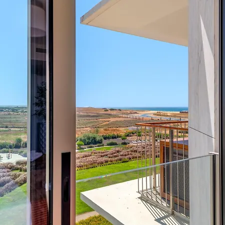 Cond Bayline - Abrotea - Pool - Gym - - - By Bedzy * Armação de Pêra