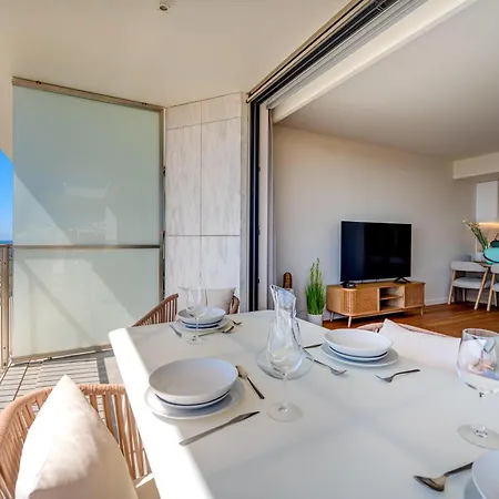 Cond Bayline - Abrotea - Pool - Gym - - - By Bedzy Apartment