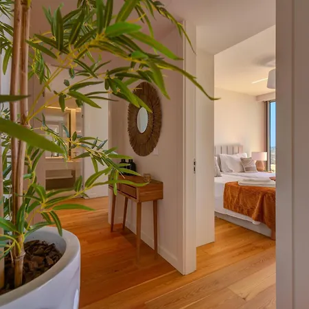 Cond Bayline - Abrotea - Pool - Gym - - - By Bedzy Apartment *