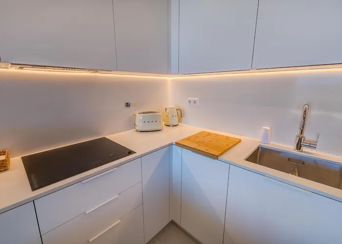 Cond Bayline - Abrotea - Pool - Gym - - - By Bedzy דירה