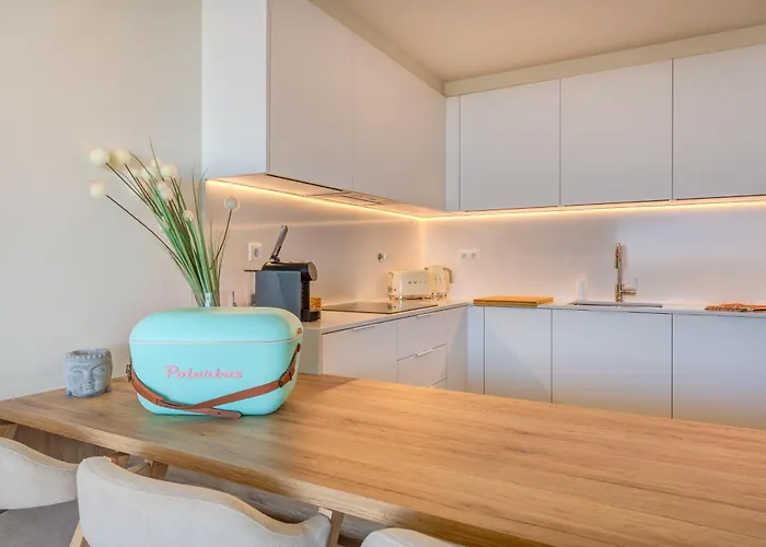 Cond Bayline - Abrotea - Pool - Gym - - - By Bedzy דירה