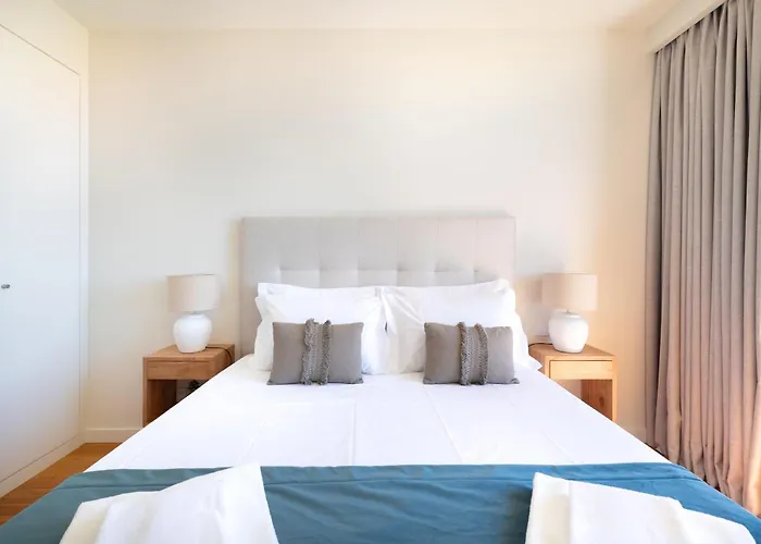 Cond Bayline - Abrotea - Pool - Gym - - - By Bedzy דירה