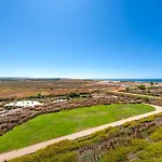 Appartamento Cond Bayline - Abrotea - Pool - Gym - - - By Bedzy
