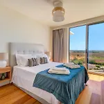 Cond Bayline - Abrotea - Pool - Gym - - - By Bedzy * Armação de Pêra