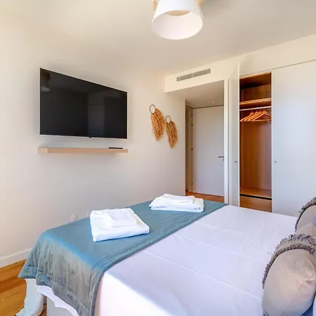 Cond Bayline - Abrotea - Pool - Gym - - - By Bedzy Appartamento