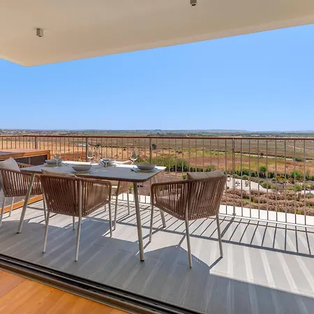 Lejlighed Cond Bayline - Abrotea - Pool - Gym - - - By Bedzy