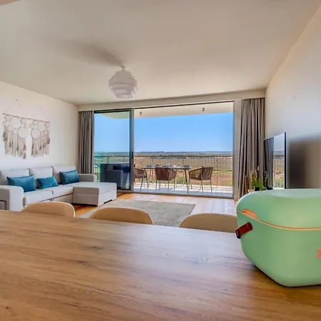 Cond Bayline - Abrotea - Pool - Gym - - - By Bedzy Armação de Pêra
